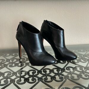 Black Stiletto Sleek Platform Booties
